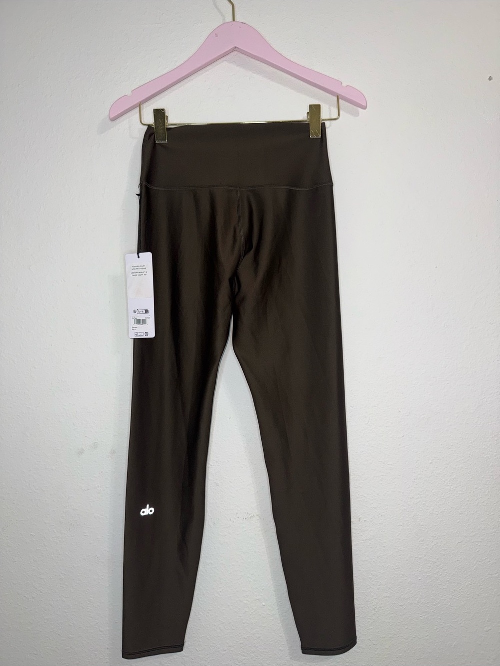ALO Yoga High-Rise Leggings in Dark Brown